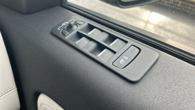 Land Rover Discovery Sport 2.0 D200 Dynamic SE 5dr Auto [7 Seat] Diesel Station Wagon